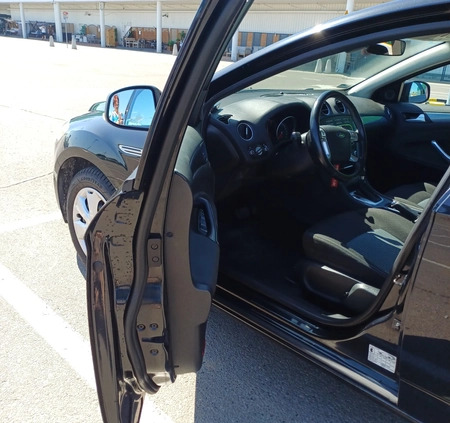Ford Mondeo cena 26000 przebieg: 150000, rok produkcji 2012 z Warszawa małe 232